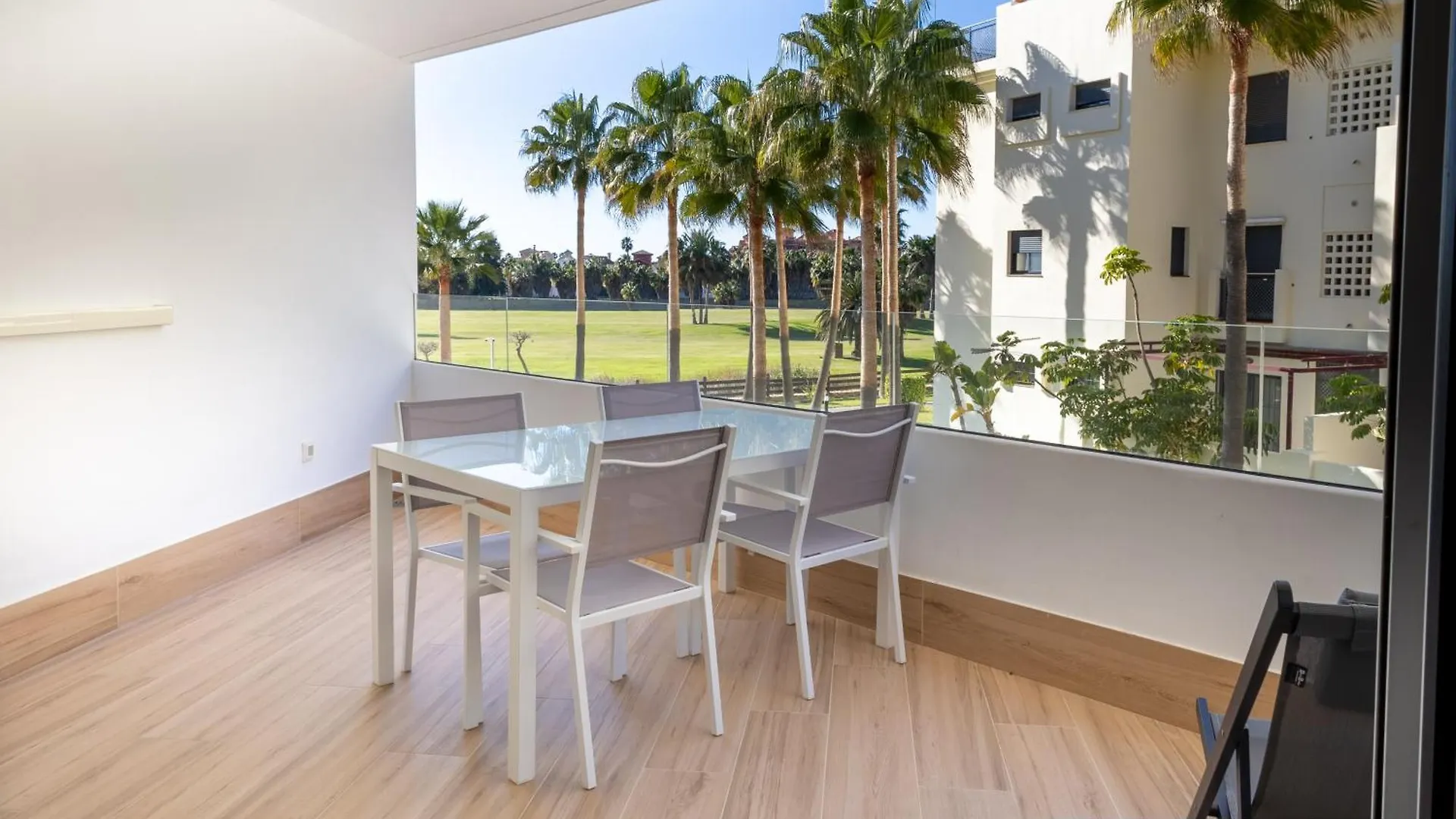 Homity Holidays - Playa Granada - Mar De Astrid Motril 0*,