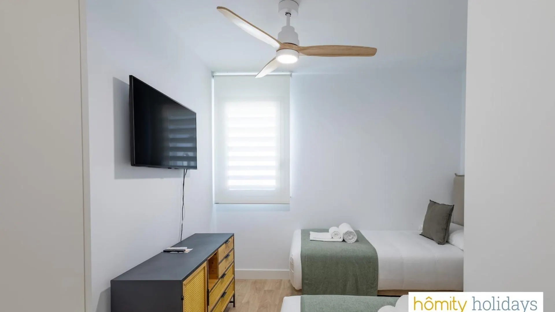 Homity Holidays - Playa Granada - Mar De Astrid Motril