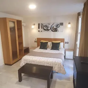 https://fan-rooms-carretera.1costadelsol.com