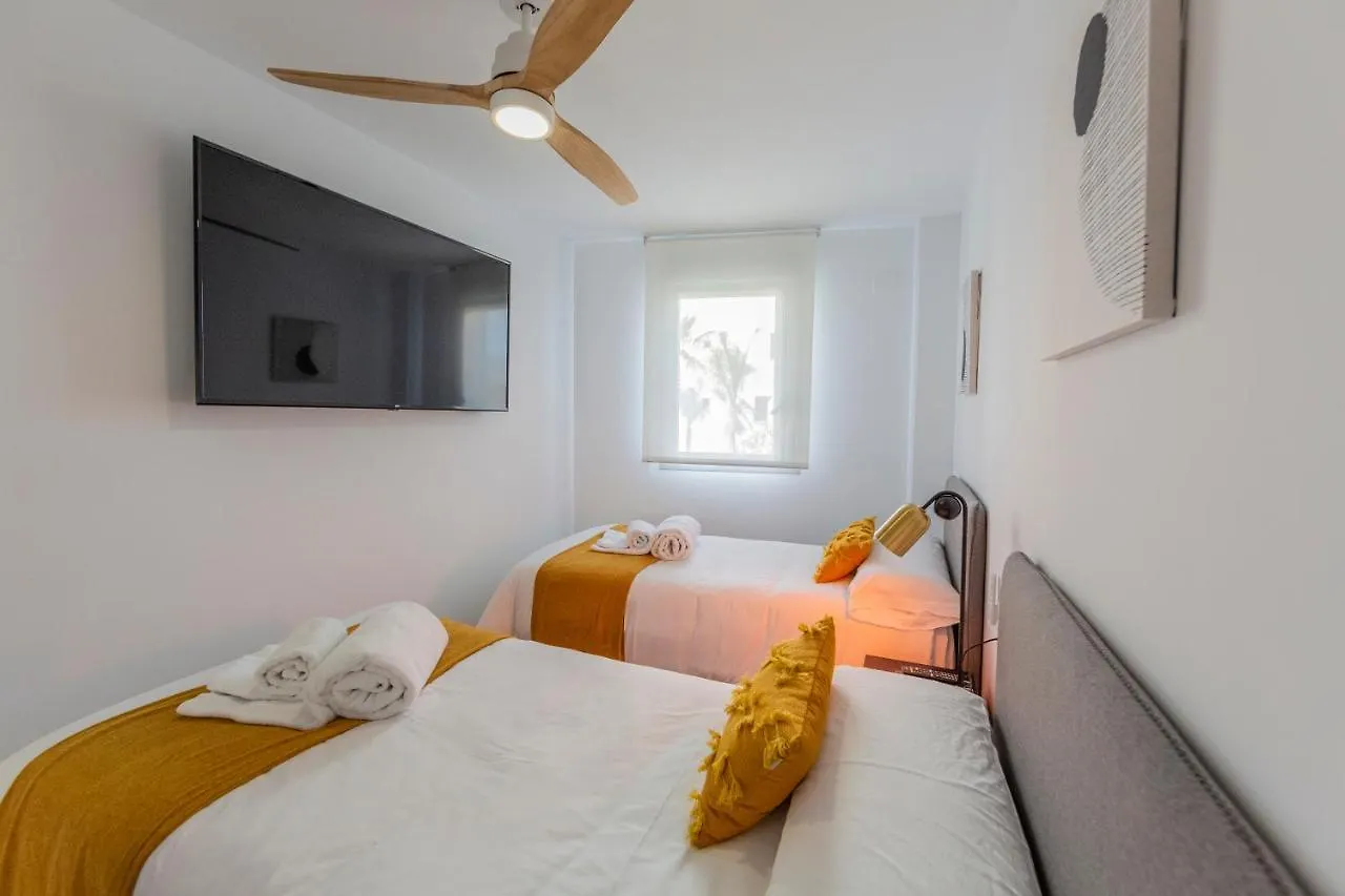 Homity Holidays - Playa Granada - Mar De Astrid Motril Apartment